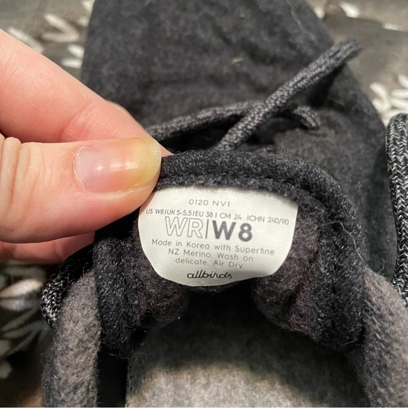 ALLBIRDS Merino Wool Sneakers 8 - Picture 6 of 7